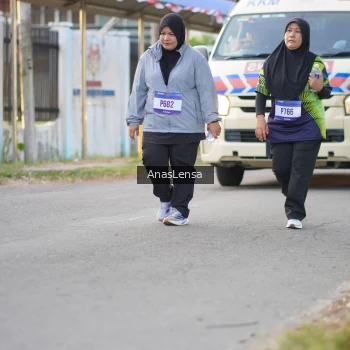 Runner Photo 3464644