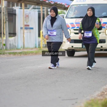 Runner Photo 3464645