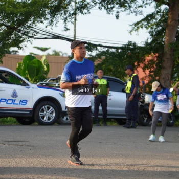 Runner Photo 3464647