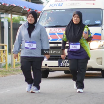 Runner Photo 3464650