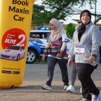 Runner Photo 3464666