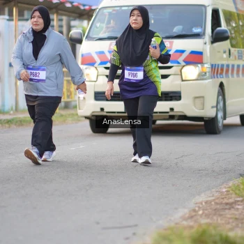 Runner Photo 3464677