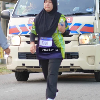 Runner Photo 3464684
