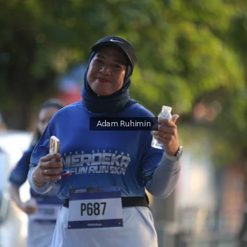 Runner Photo 3464696