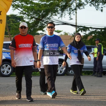 Runner Photo 3464703