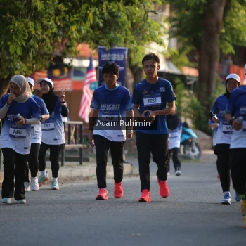Runner Photo 3464705