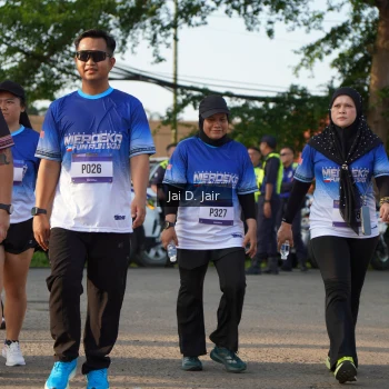 Runner Photo 3464710