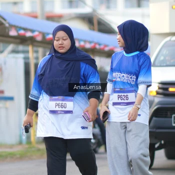Runner Photo 3464724
