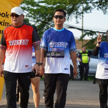 Runner Photo 3464742