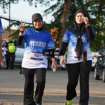 Runner Photo 3464753