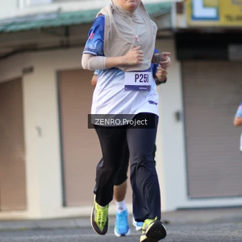 Runner Photo 3464755