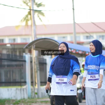 Runner Photo 3464759