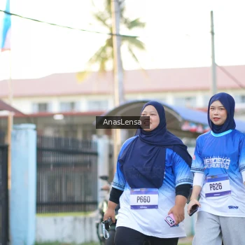 Runner Photo 3464763
