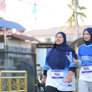 Runner Photo 3464777