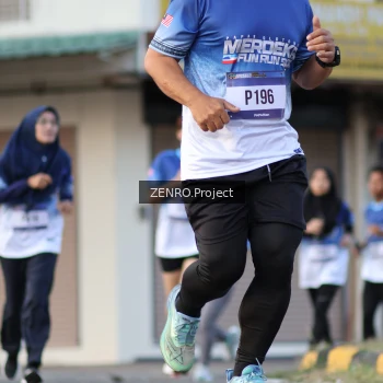 Runner Photo 3464785