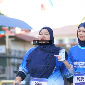 Runner Photo 3464805