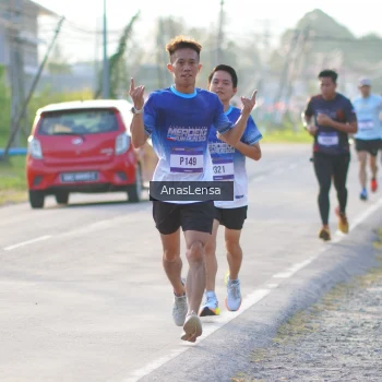 Runner Photo 3464816