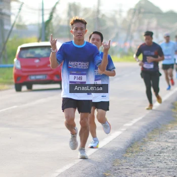 Runner Photo 3464818