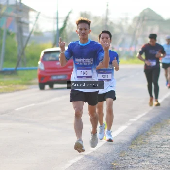 Runner Photo 3464824
