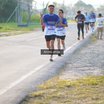 Runner Photo 3464825