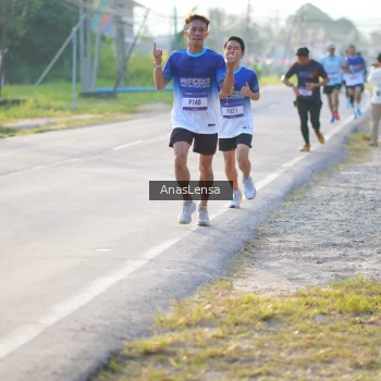Runner Photo 3464828