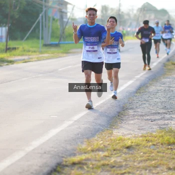 Runner Photo 3464845