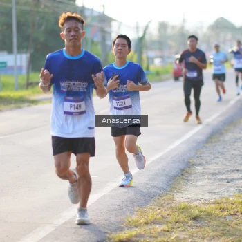 Runner Photo 3464862