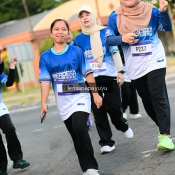 Runner Photo 3464883
