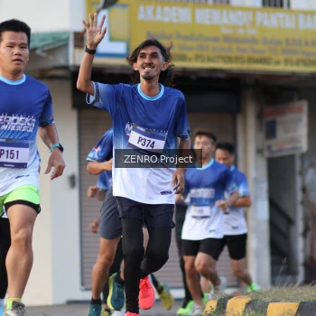 Runner Photo 3464893