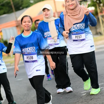 Runner Photo 3464910