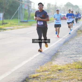 Runner Photo 3464934