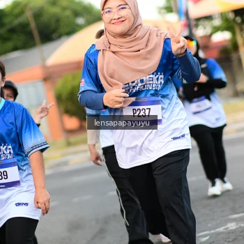 Runner Photo 3464935