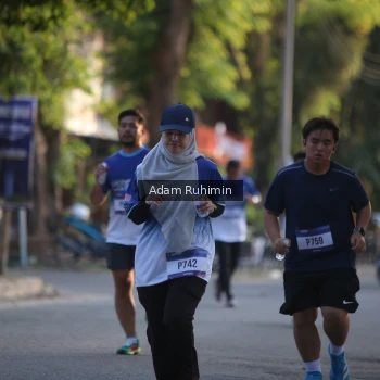 Runner Photo 3464949