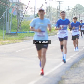 Runner Photo 3464958