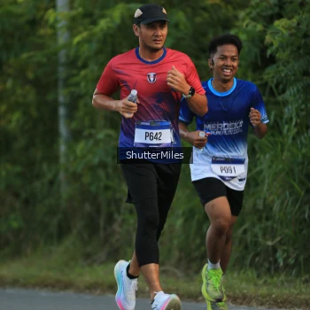 Runner Photo 3464959