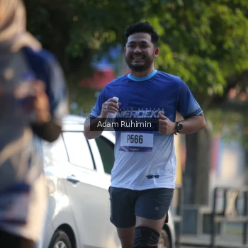 Runner Photo 3464963