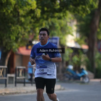 Runner Photo 3464971