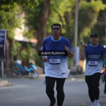 Runner Photo 3464990