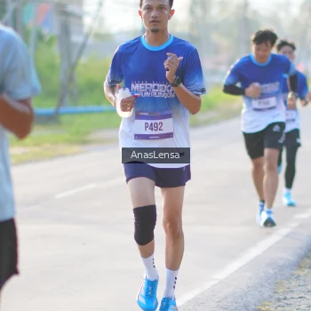 Runner Photo 3464993