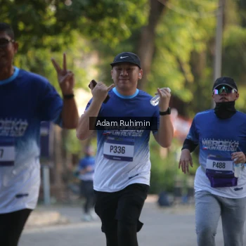 Runner Photo 3465009