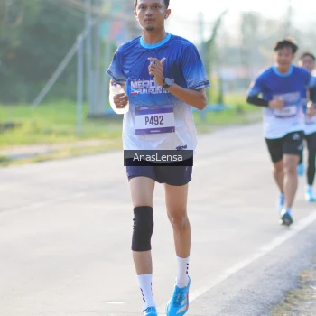 Runner Photo 3465018