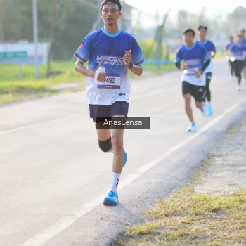 Runner Photo 3465030