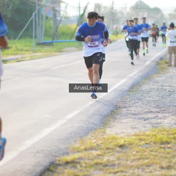 Runner Photo 3465033