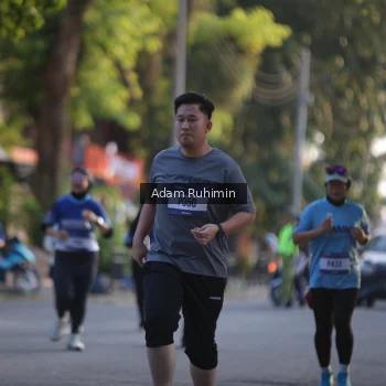 Runner Photo 3465054