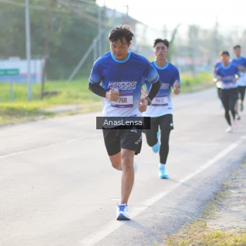 Runner Photo 3465067