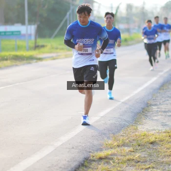 Runner Photo 3465069