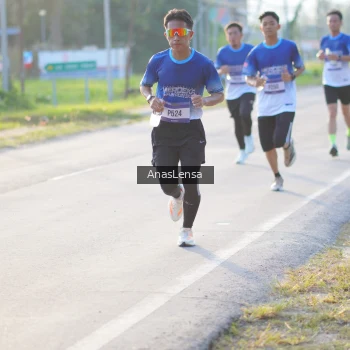 Runner Photo 3465112