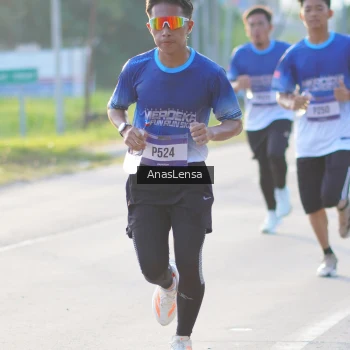 Runner Photo 3465113