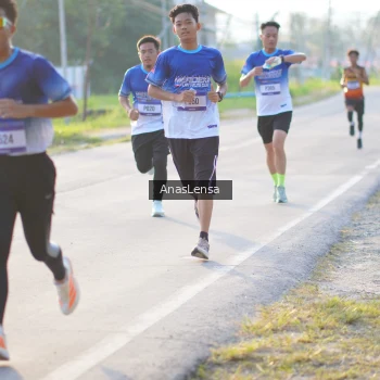 Runner Photo 3465136