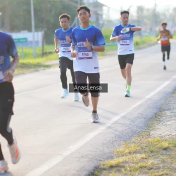 Runner Photo 3465137